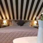 Kro La Boutique House