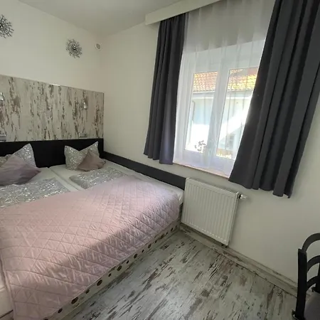 Värdshus La Boutique House 2*
